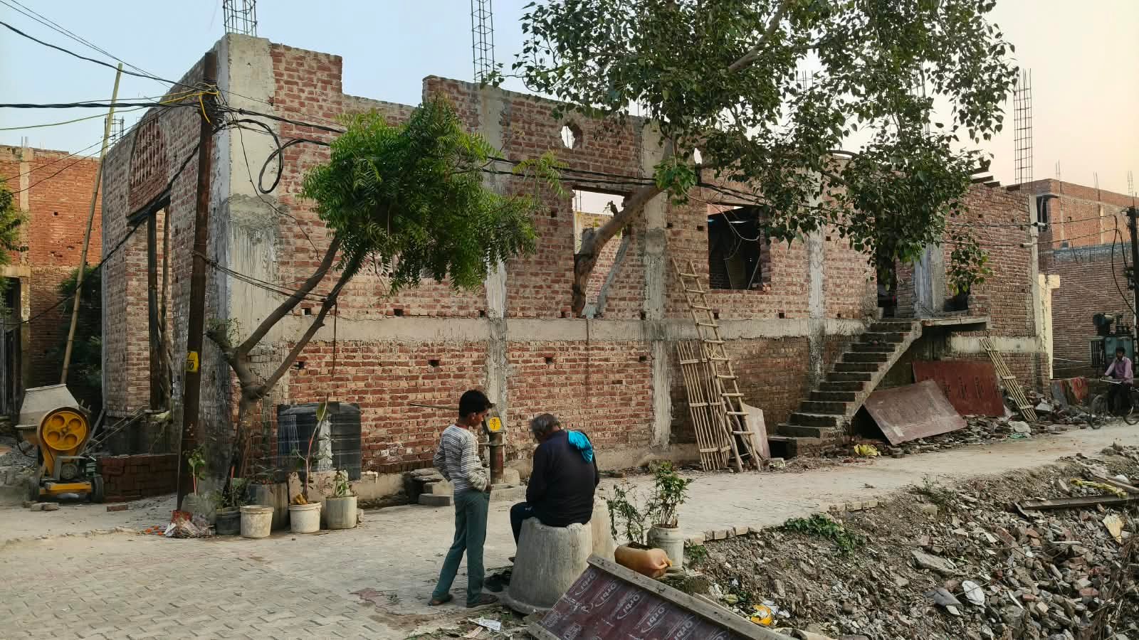 सनातन शिव मंदिर का वर्तमान निर्माण कार्य